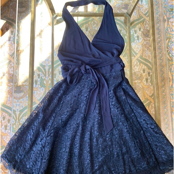diane von furstenberg amelia halter dress Diane von Furstenberg Womens US 8 Wrap Dress Amelia Halter Black Star Print